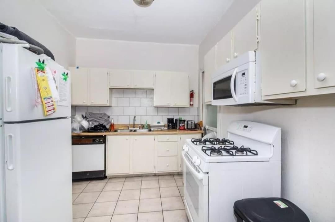 בוסטון Esjacpe Guest House מראה חיצוני תמונה